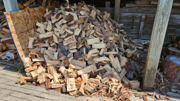 Hickory.jpg Hickory Fire/Smoker Wood - Split