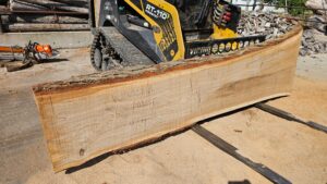 WO00010_1.jpg White Oak Slab 142"x25"-41"x2.75"